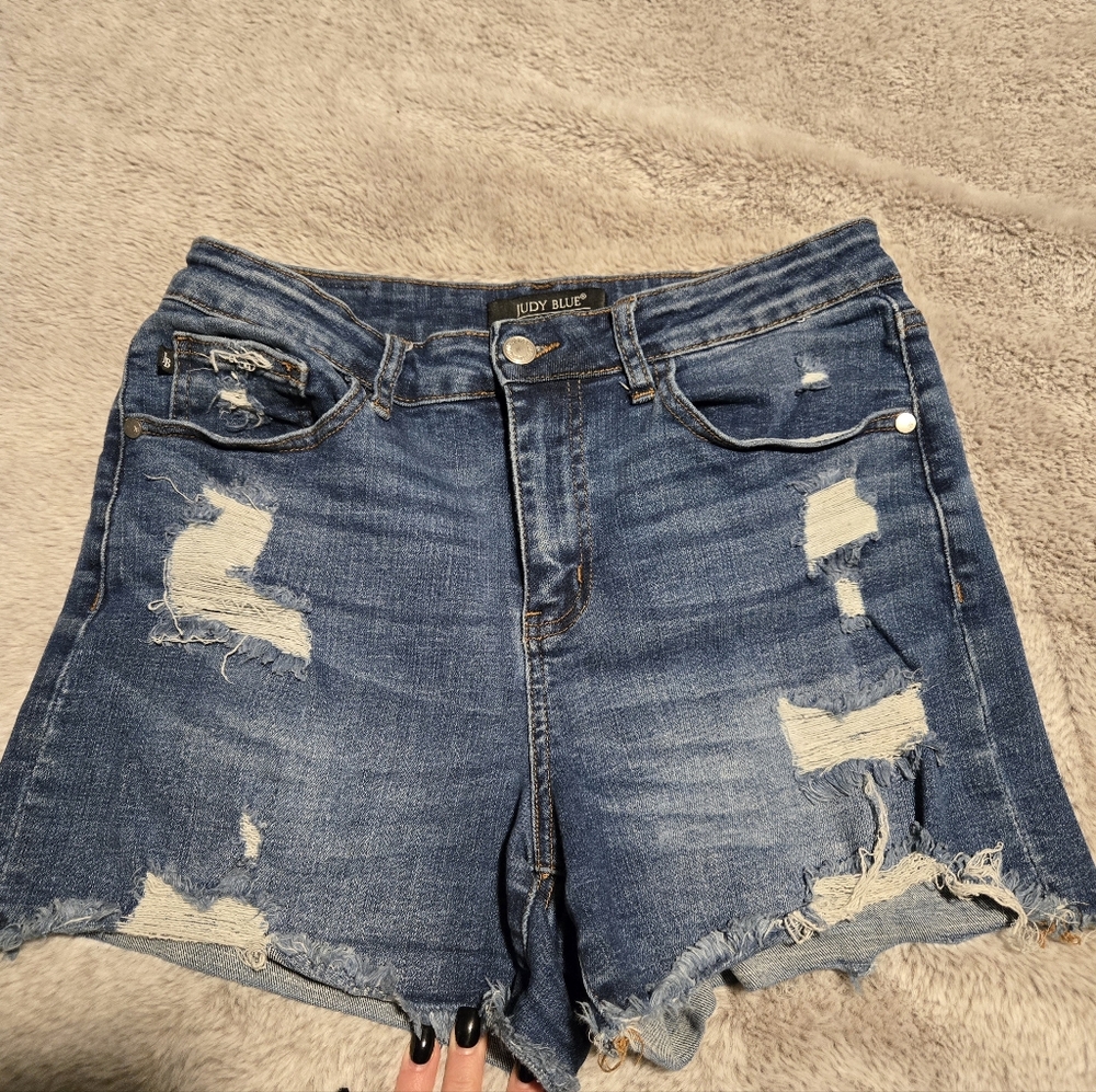 Judy Blue Distressed Jean Shorts Large